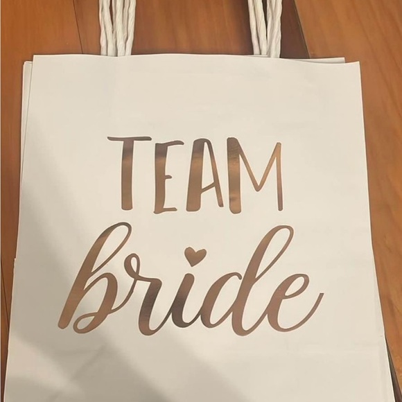 Bridal package- several items in multiple pictures - Picture 14 of 14